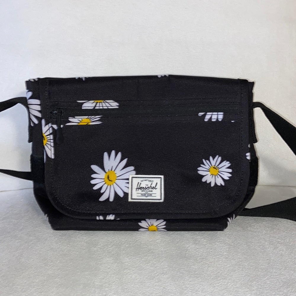 Herschel Supply Co. BumBag Daisy Print